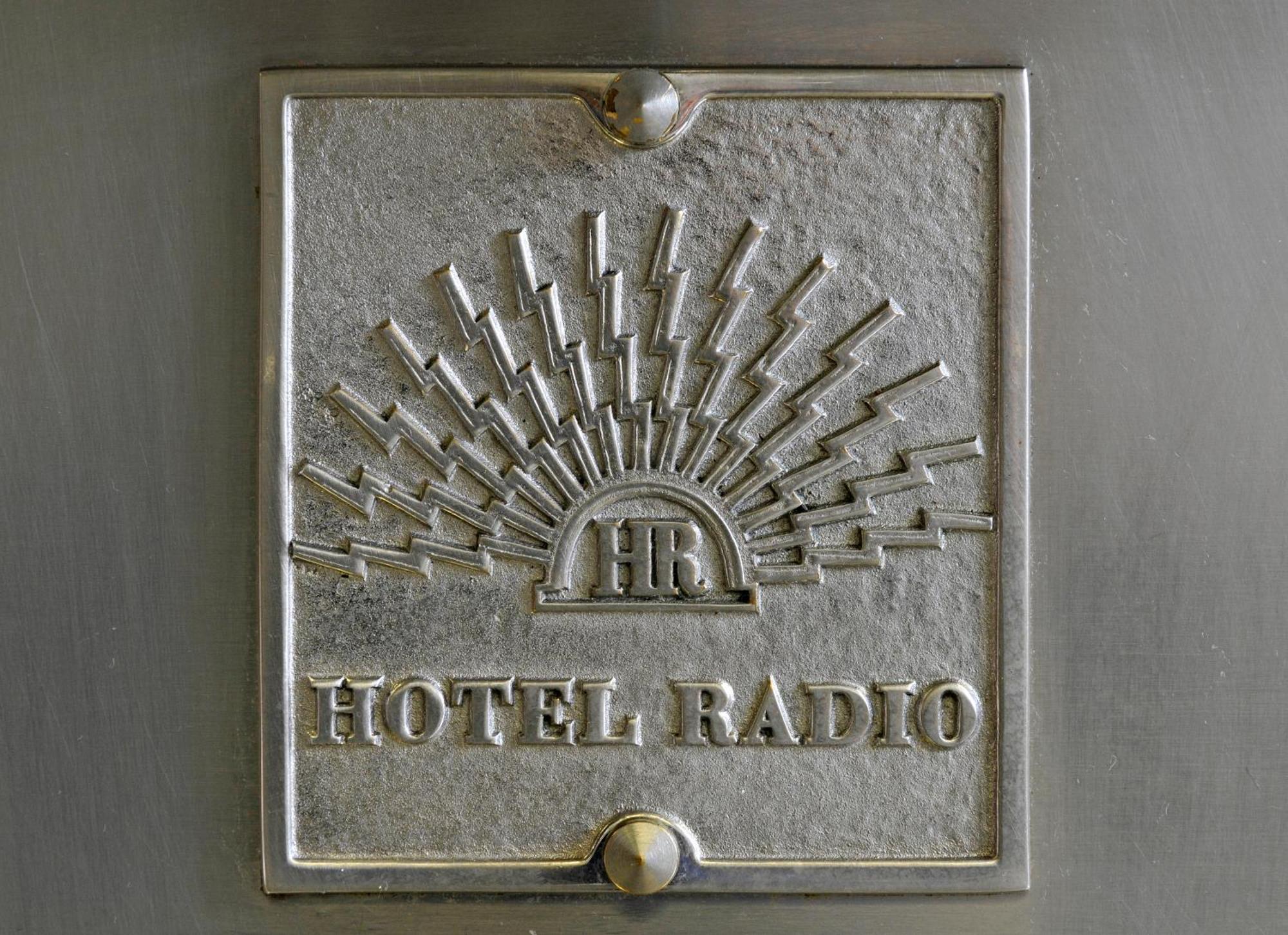 Hotel Radio - Teritoria Chamalières Zewnętrze zdjęcie